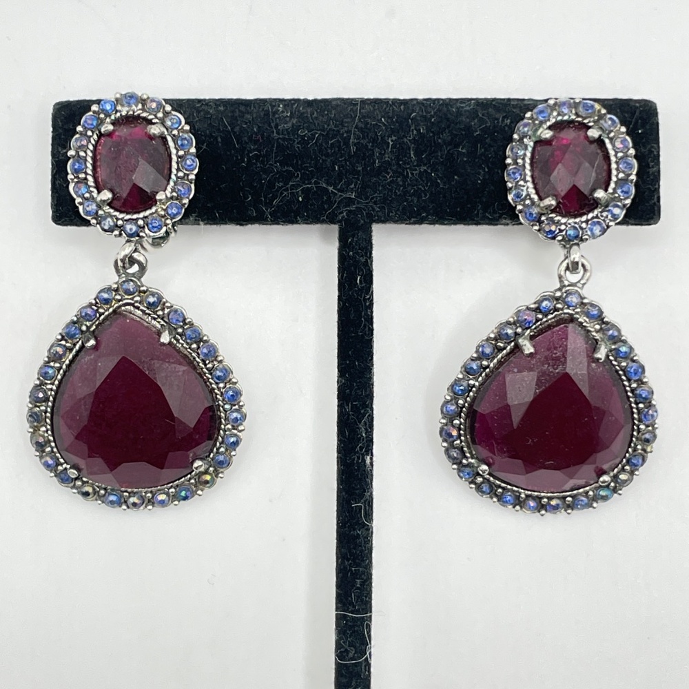 Avon NA Signed Vintage Purple and Blue Dangle Clip-on Earrings
